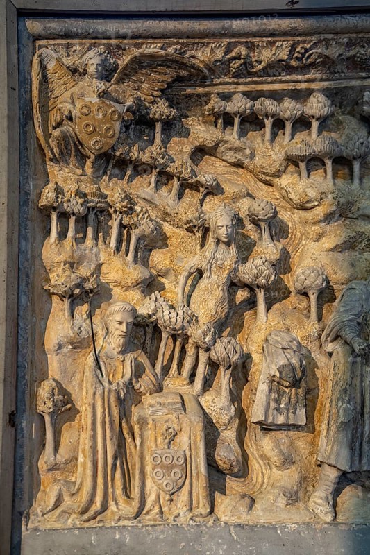 Relief in the interior of the church of Saint-Nicolas