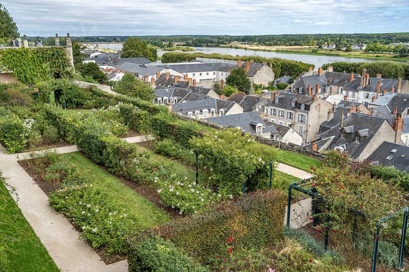 Les Jardins de l'Eveche park overlooking the old town and the Loire in Blois