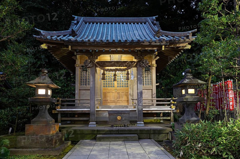 Yasaka Shrine at Enoshima Jinja Shrine