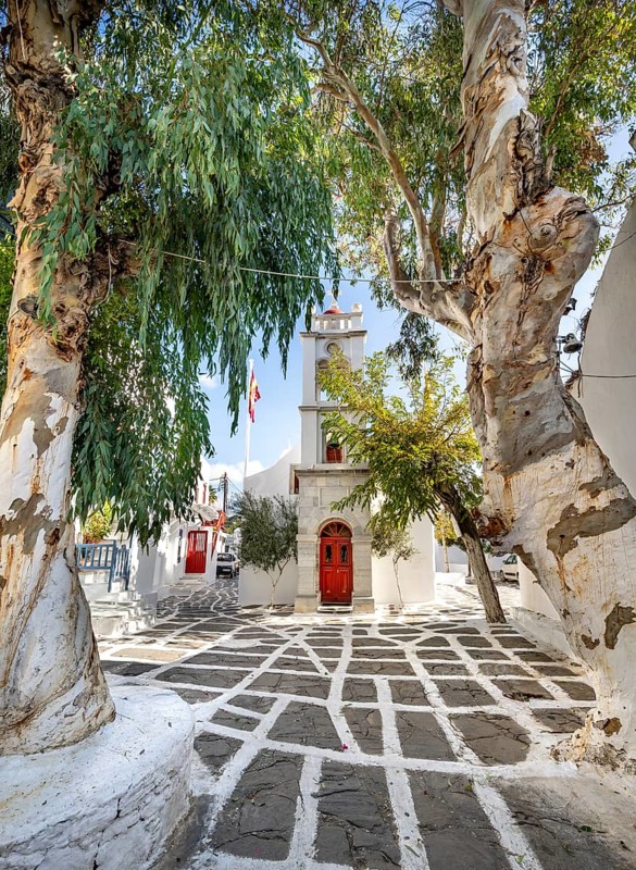 Church of Zoodochos Pigi or Church of Megali Panagia