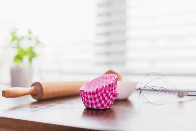 Bakeware wooden tabletop