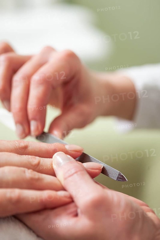 A beautician files