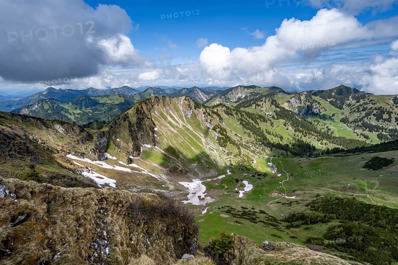 View into the Grosstiefental valley from the summit of the Rotwand