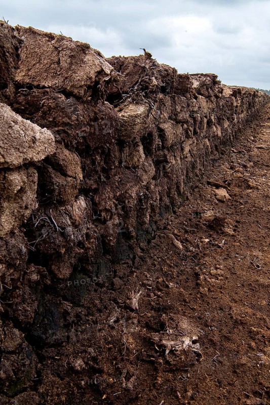 Peat cutting