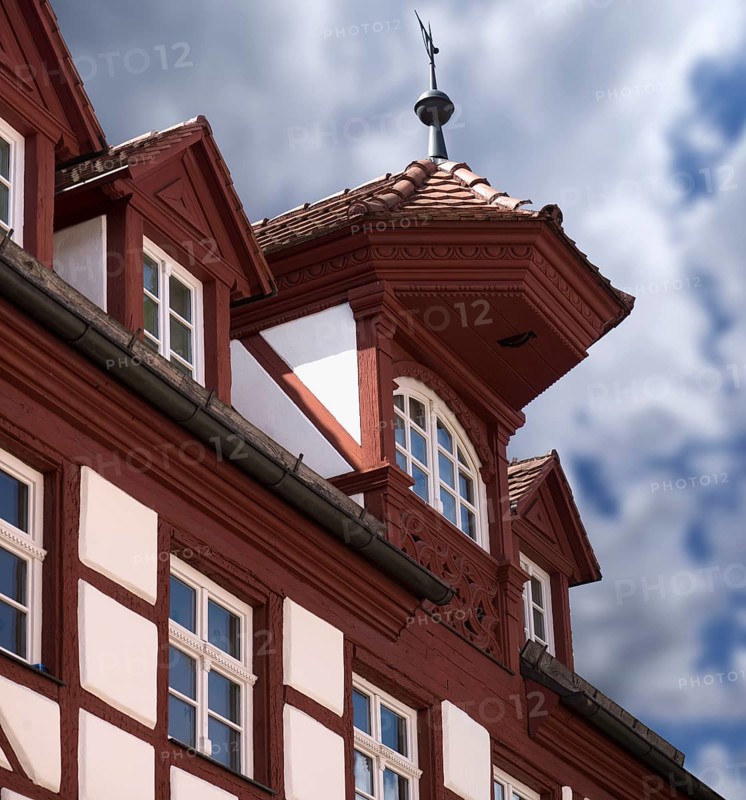 Historic roof lift bay