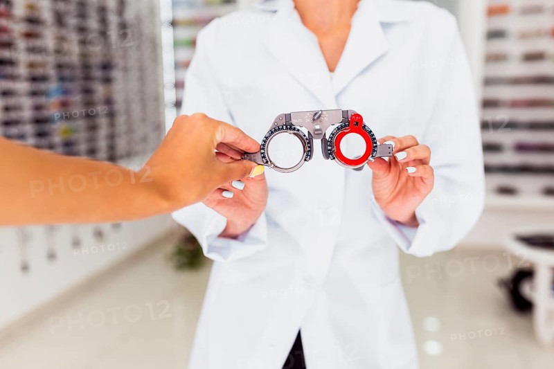 Front view trial eyeglasses frame