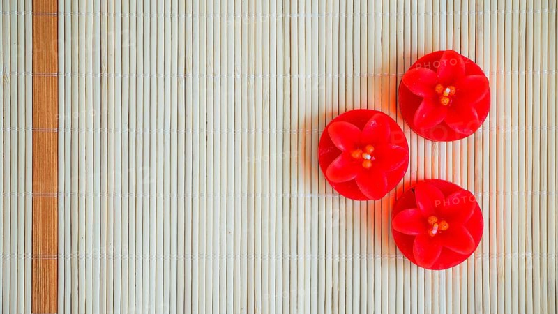 Red flower shaped candles