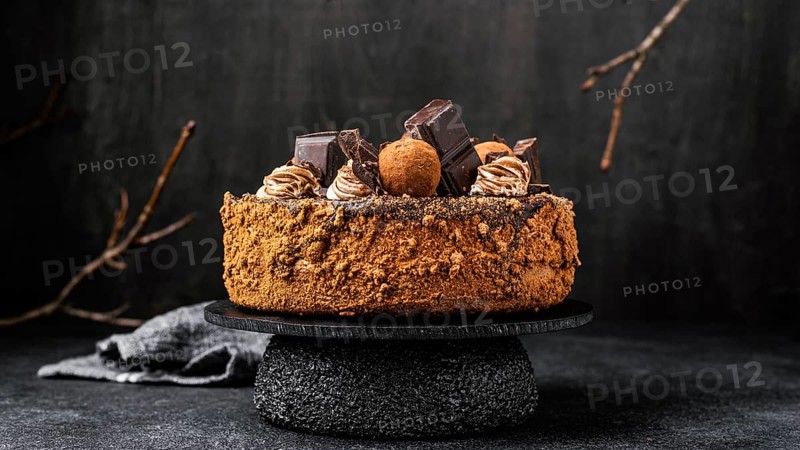 Front view chocolate cake stand
