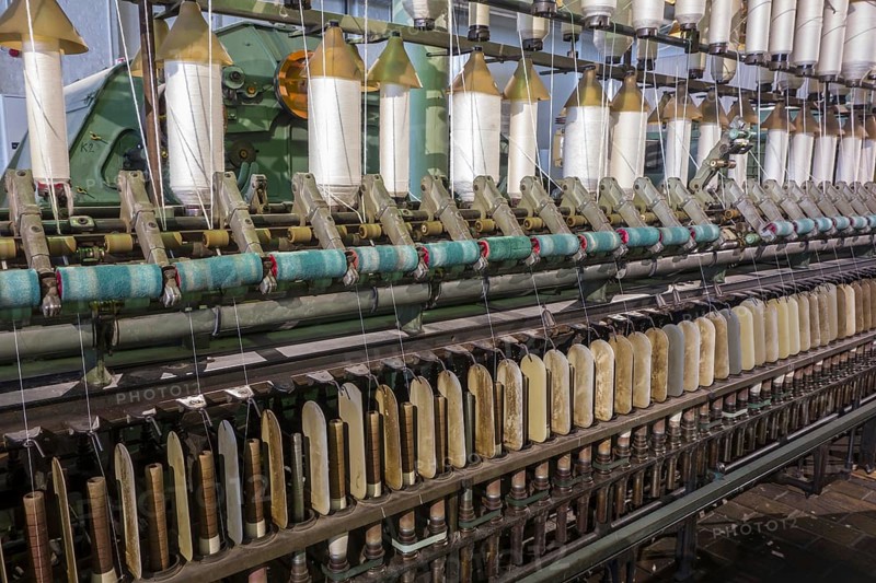 Spindles on ring spinning frame