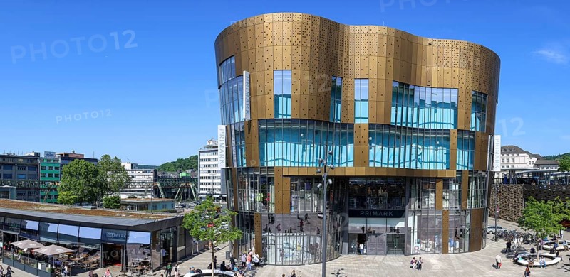 Panoramic photo of Primark building