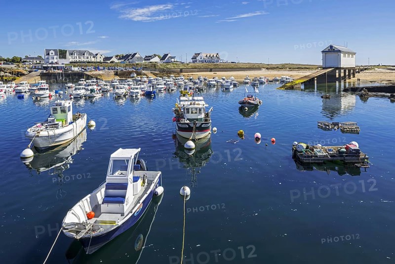 SNSM lifeboat station at the port