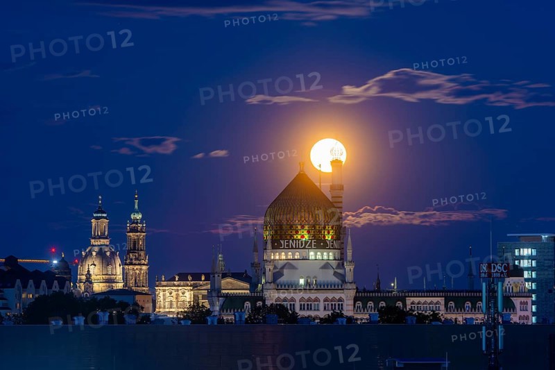 Full moon over Dresden with Staendehaus