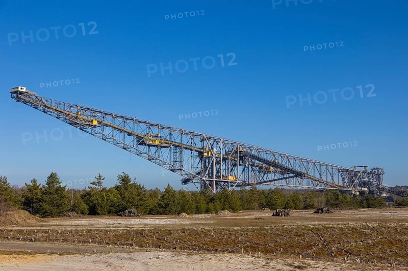 F60 conveyor bridge