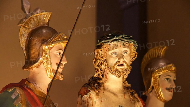 Wooden figures