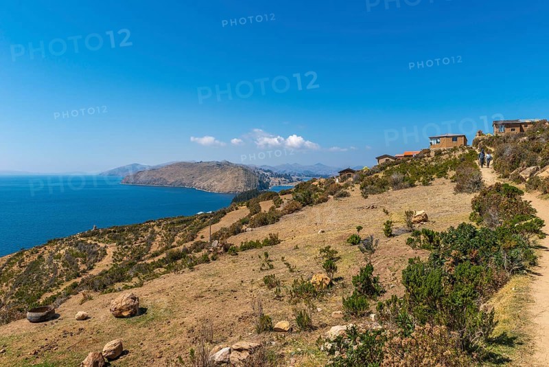 Hiking trail on Isla del Sol