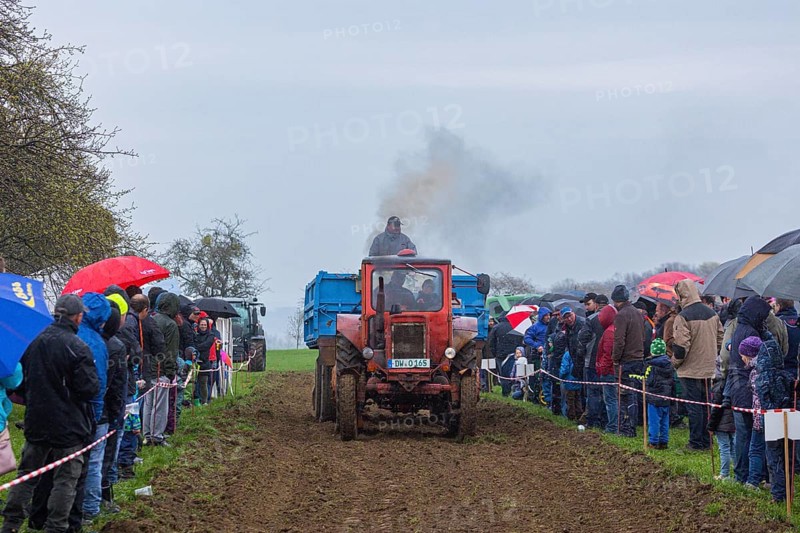 Tractor Pulling