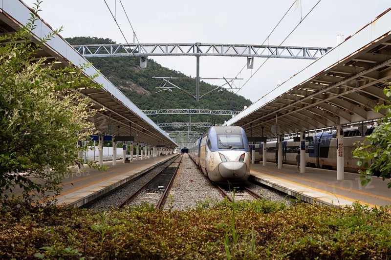 KTX train at Yeosu Expo Station