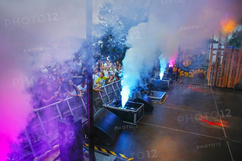 Smoke machines