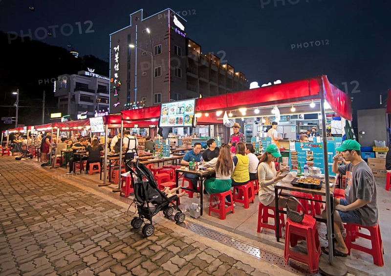 Nangman Pocha night market under Dolsan Bridge