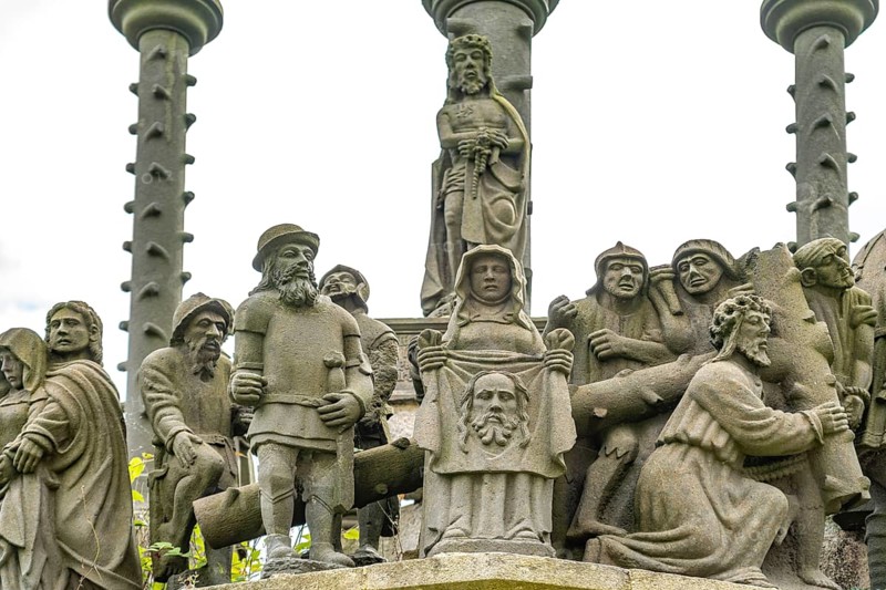 Figures of the Calvaire in the Enclosed Parish of Plougonven
