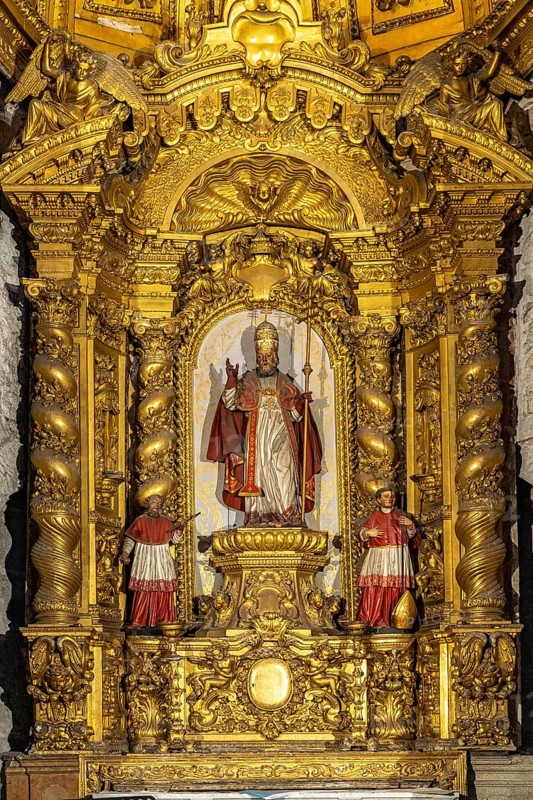 Altar detail in the Se do Porto Cathedral