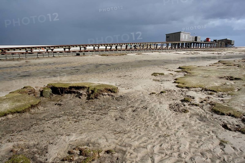 Decaying infrastructure on the island of Minsener Oog