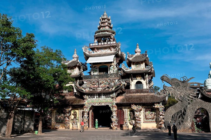 Dragon Pagoda