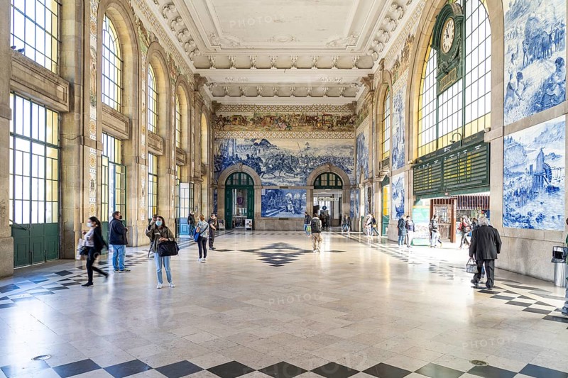 Porch of the Porto Sao Bento railway station in Porto