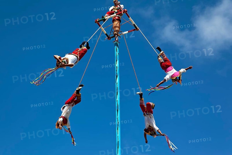 Voladores