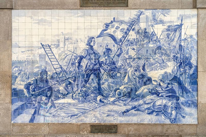 Azulejo Infante D. Henrique at the Conquest of Ceuta in 1415 in the vestibule of Sao Bento Station in Porto