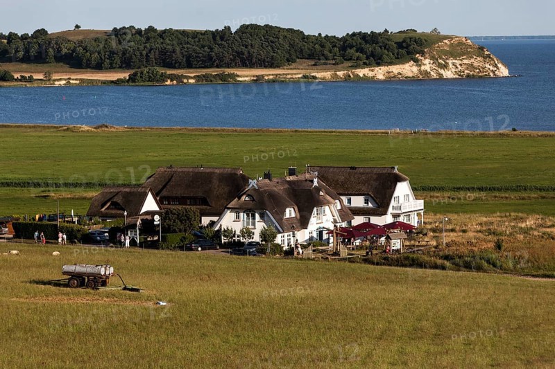 Bodden landscape with country houses