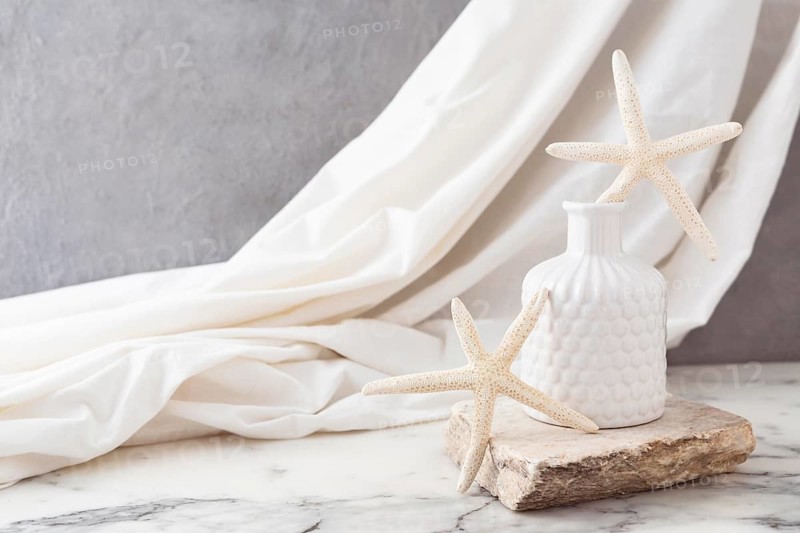 Ceramic vase with starfish