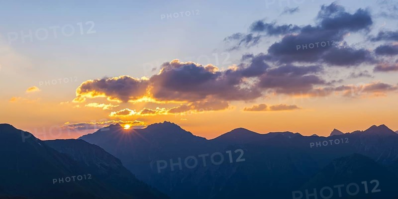 Sunrise from the Zeigersattel on the Nebelhorn