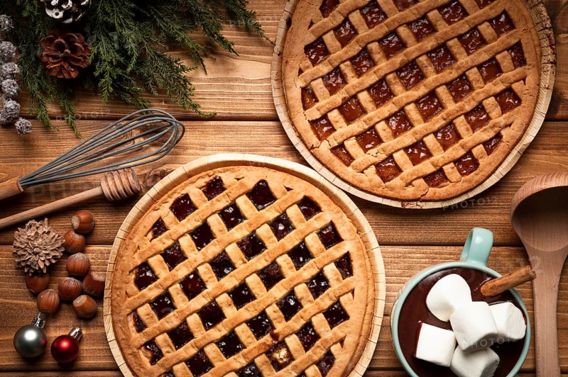 Top view christmas pie with hot chocolate