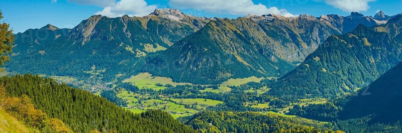 Mountain panorama from Soellereck to Stillachtal and Oberstdorf