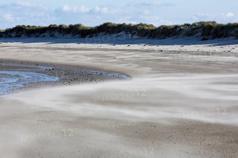 Sand drifts on the beach on the island of Minsener Oog