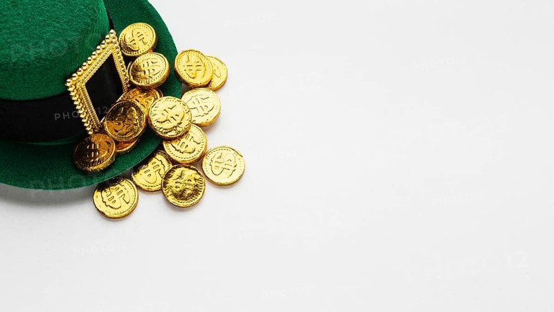 Leprechaun hat coins frame