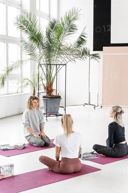 Full shot women yoga mats
