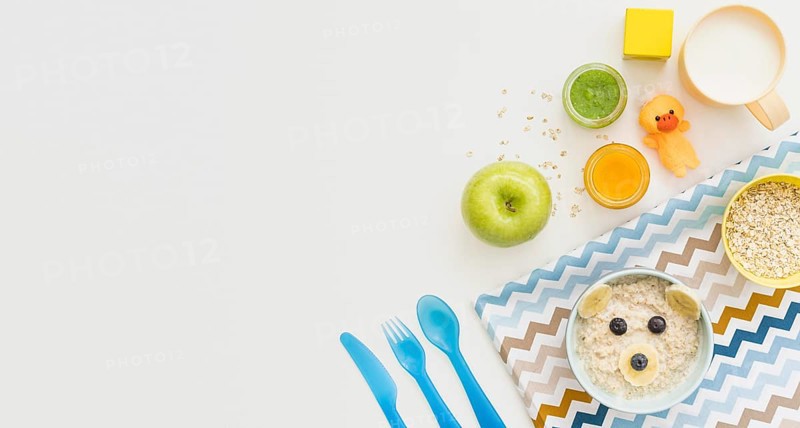 Oat flakes with milk copy space