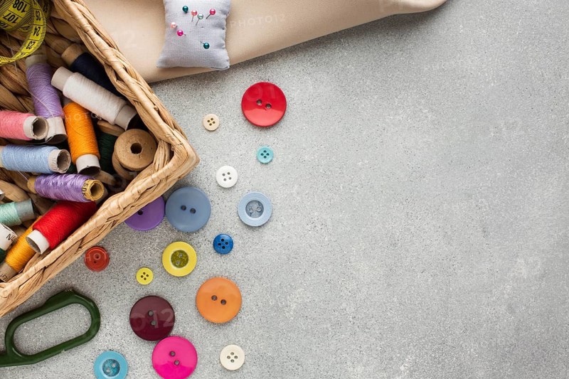 Top view basket with threads sewing buttons
