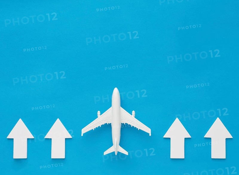 Top view arrows plane pointing up