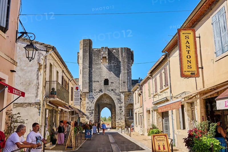 Street and city wall of Aigues-Mortes