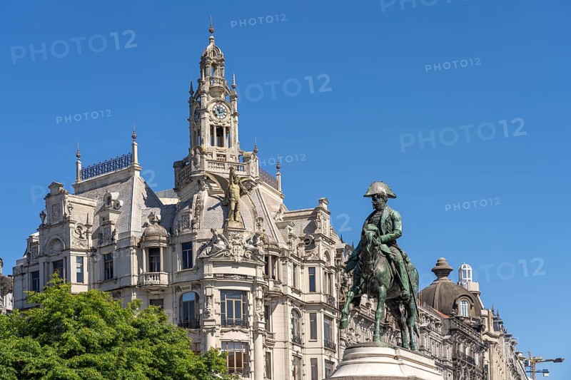 Equestrian Monument to Dom Pedro IV on Avenida dos Aliados