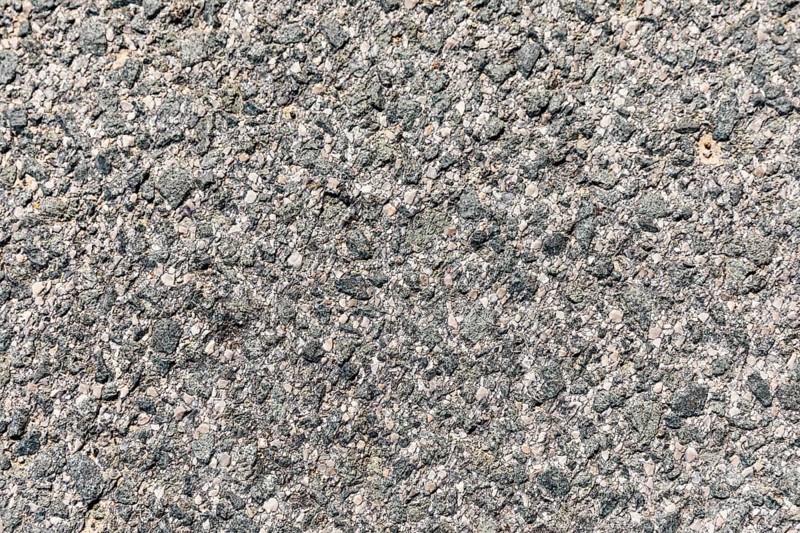 Rough surface asphalt