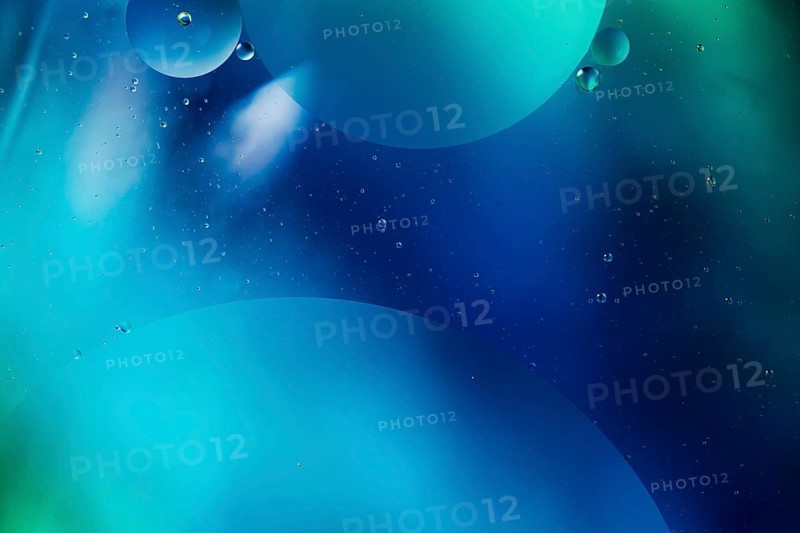 Abstract pattern coloured oil bubbles water_3