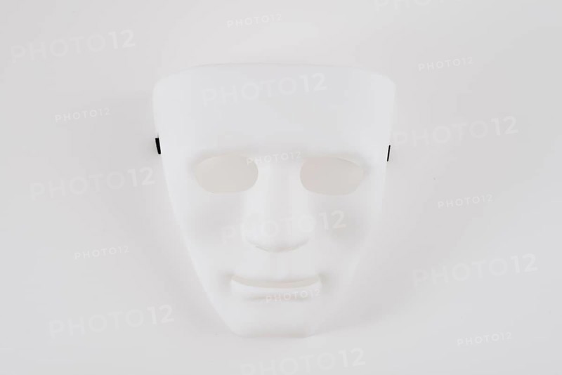 Big white carnival mask table