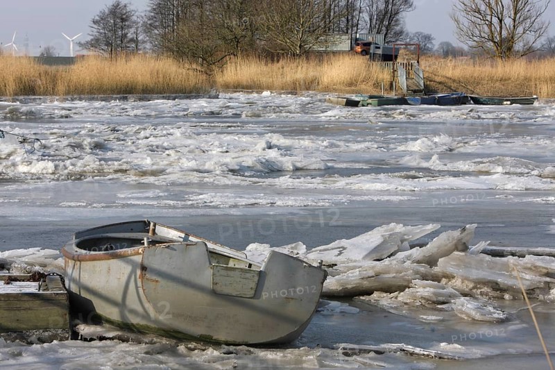 Ice conditions on the Weser after the shutdown of the Unterweser nuclear power plant