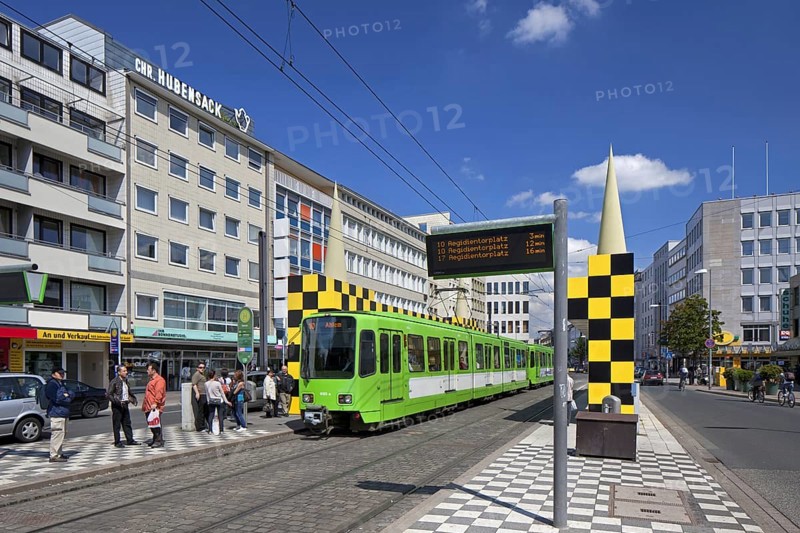 Tram at tramstop at the Steintorplatz in Hannover