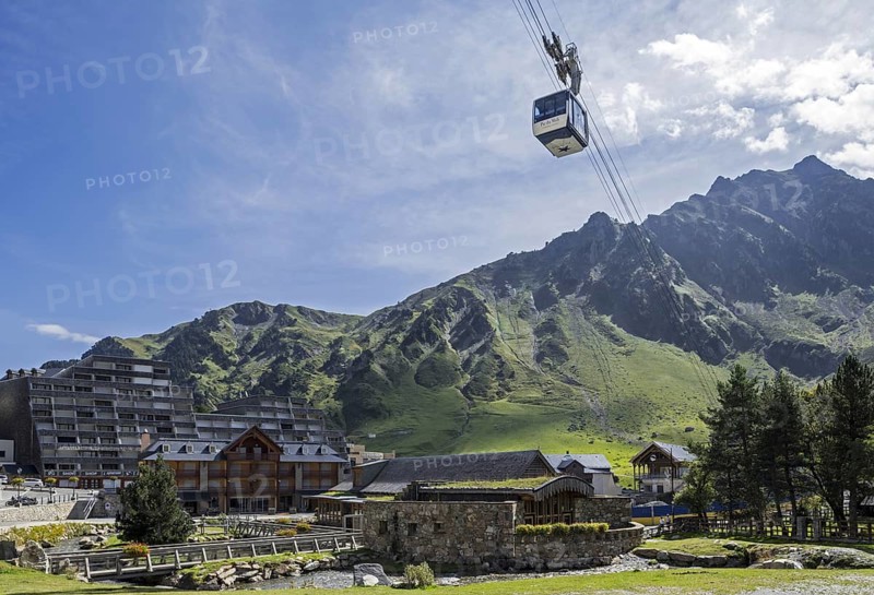 Cable car