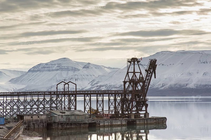 Coal loading crane in the harbour at Pyramiden